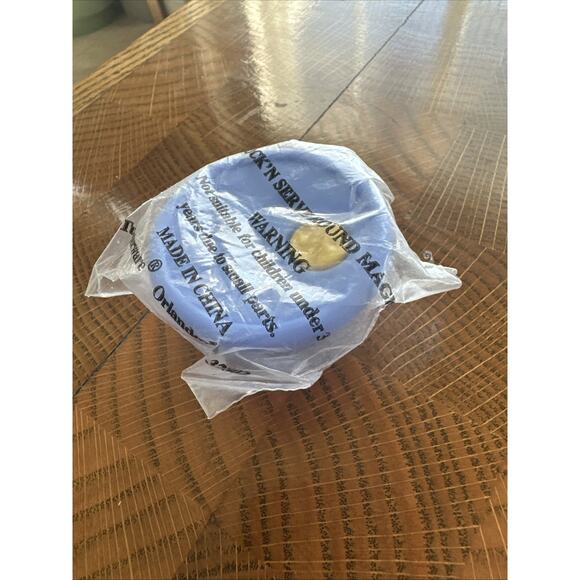 Tupperware Kitchen Magnets Lot Of 10, 6-Vintage Magnet and miniatures 4 2010’s - Picture 4 of 15